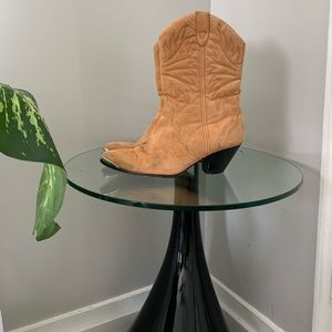 Vintage western boots